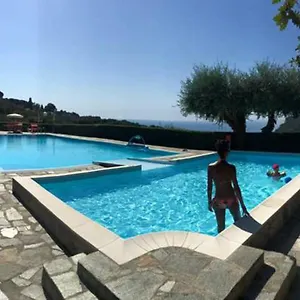 https://casa-vacanze-mombrino.hotelitalianriviera.com